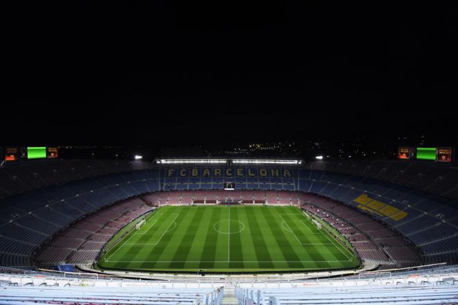 Plano general del Camp Nou, estadio del Barcelona.