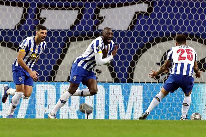 Marega celebra su gol en el Oporto-Juventus (Foto: EFE).