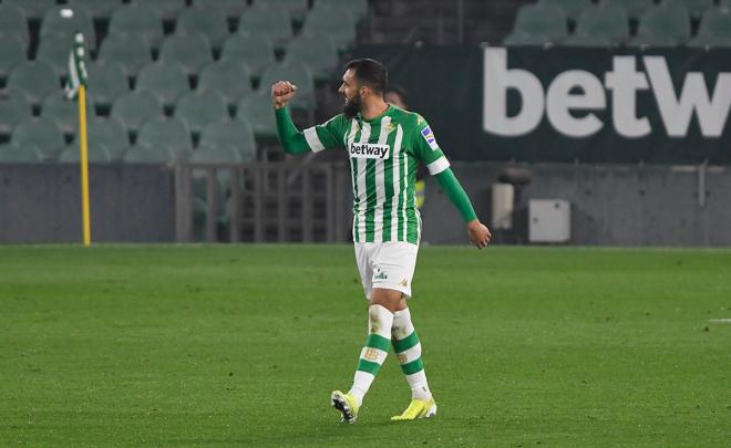 Borja Iglesias celebra su gol ante el Getafe (foto: Kiko Hurtado).