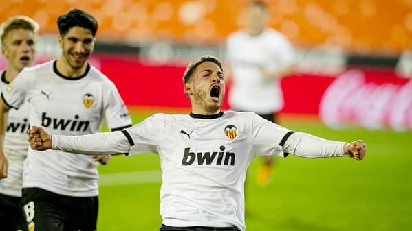Manu Vallejo celebra su gol ante el Celta (Foto: Valencia CF)