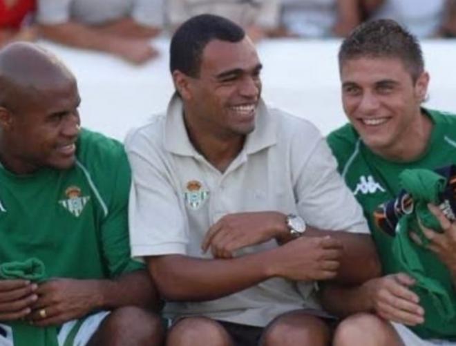 Assunçao, Denilson y Joaquín en su etapa juntos en el Betis.