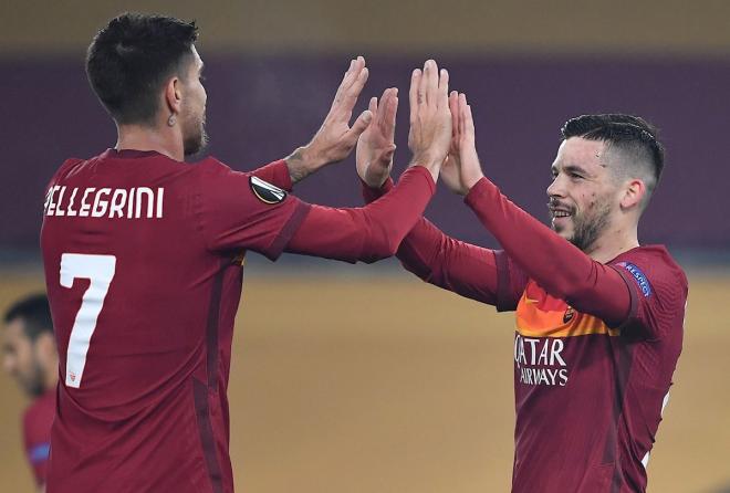 Pellegrini y Carles Pérez celebran un gol de la Roma al Braga (Foto: EFE).