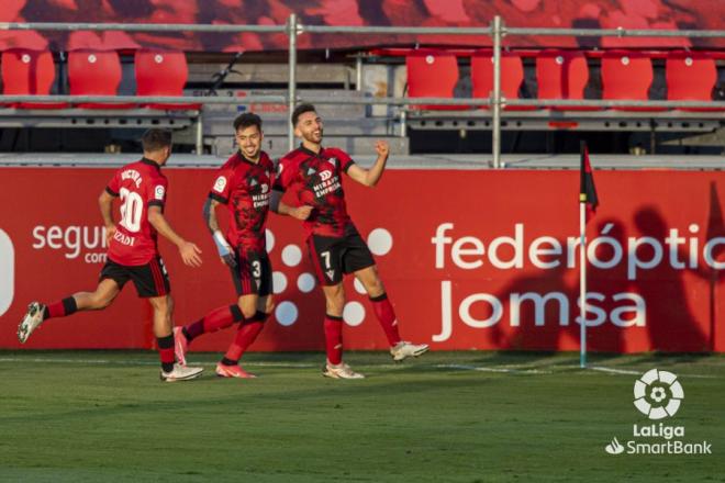 Iván Martín, con el '7', festejando un gol esta temporada (Foto: LaLiga).