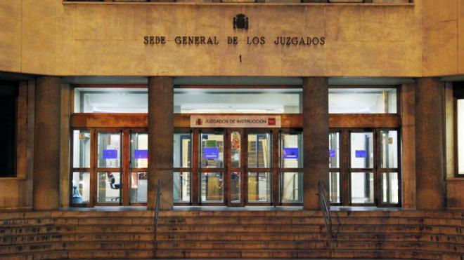 Imagen de la entrada a los Juzgados de Instrucción de Madrid.