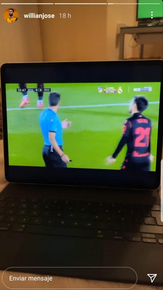 Willian José vio el partido de la Real a través del ordenador (Foto: Instagram).