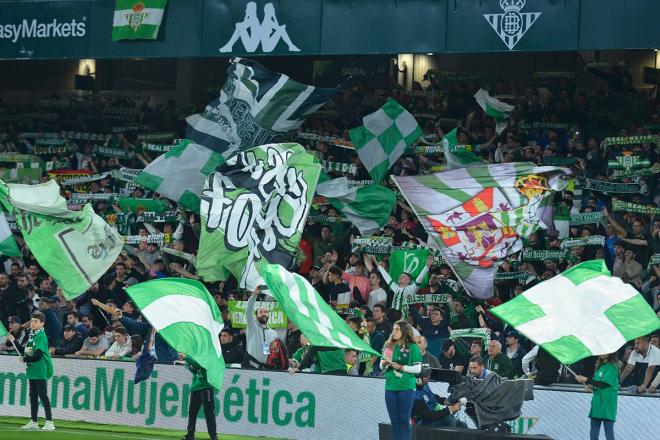 El público abarrota las gradas en el Betis-Madrid de la temporada pasada.