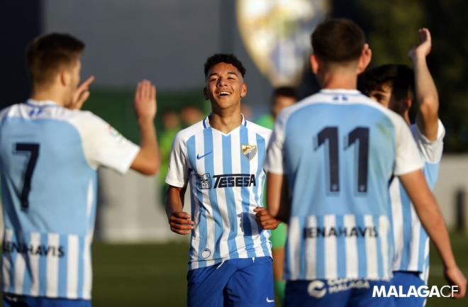 Loren, celebra un gol con el Juvenil A (Foto: Málaga CF).