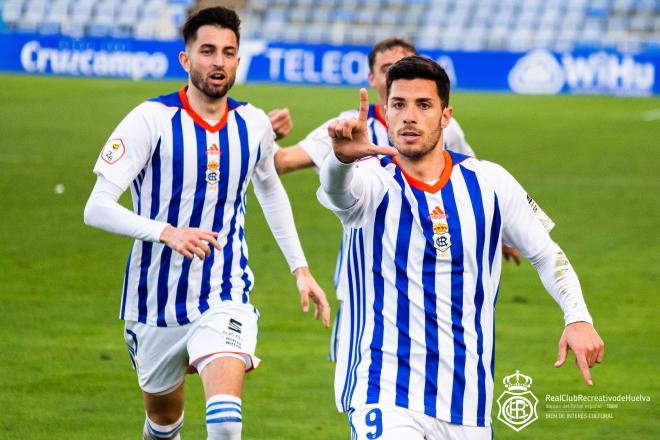 Sillero celebra su gol ante el San Fernando (Foto: Recreativo de Huelva).