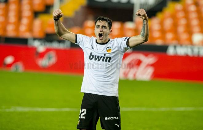 Maxi Gómez es fijo en el once titular (Foto: Valencia CF)