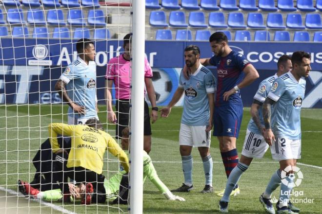 Rubén Blanco se lesiona en el Huesca-Celta (Foto: LaLiga).