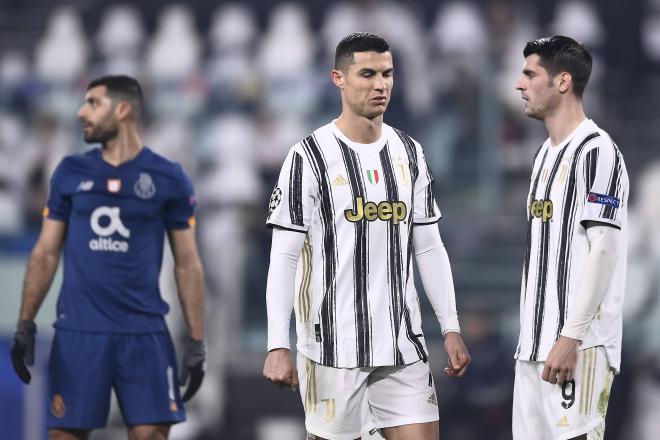 Lamento de Cristiano Ronaldo durante el Juventus-Oporto (Foto: Cordon Press).