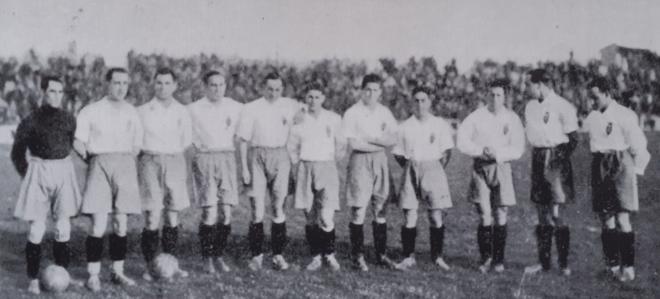 Primer partido en la historia del Real Zaragoza (Foto: Real Zaragoza)