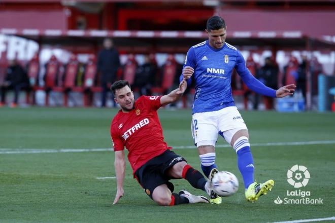 Simone Grippo, durante el Mallorca-Real Oviedo (Foto: LaLiga).