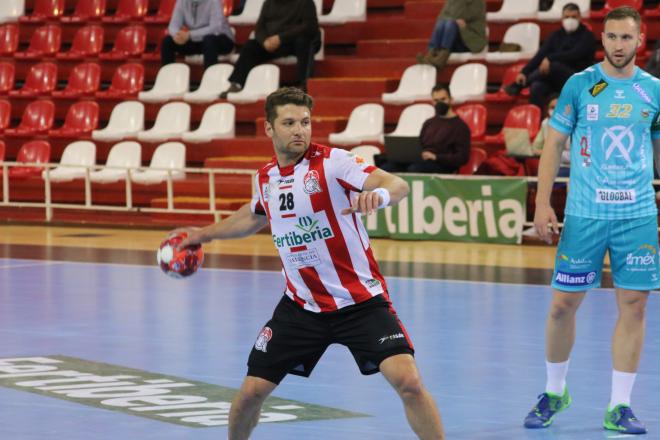 El Fertiberia logra un empate ante Puente Genil (Foto: Pepa Conesa)