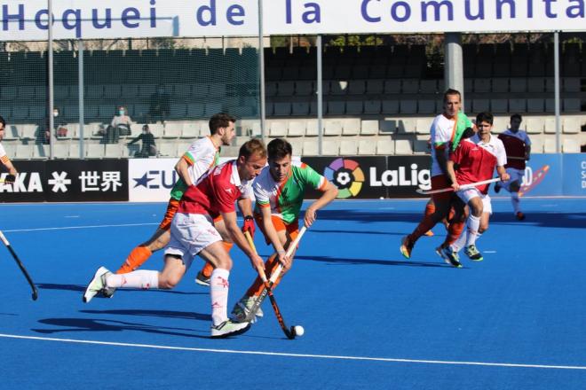 El Giner de los Ríos cae sobre la bocina ante el CD Terrassa (Fotos: Óscar Matheu)