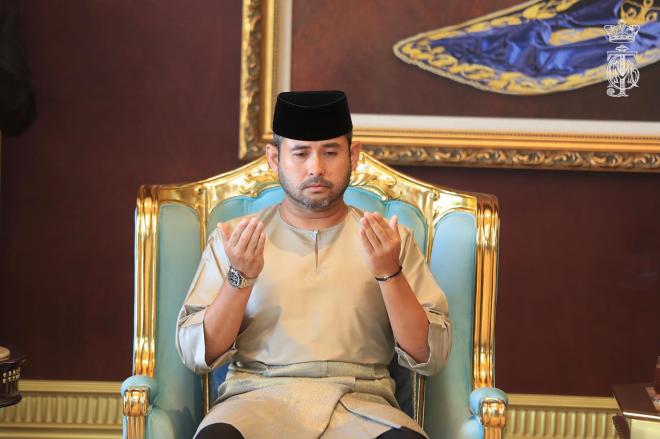 El Príncipe de Johor compareció en rueda de prensa (Foto: Instagram)