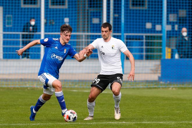 Lance del Vetusta-Burgos (Foto: Real Oviedo).