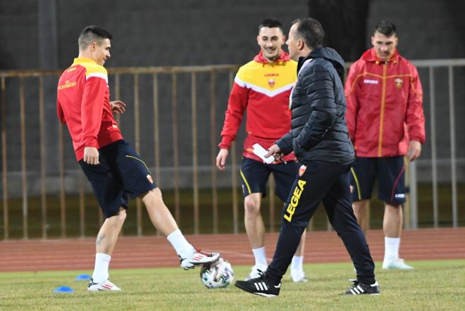 Uros Djurdjevic, en la convocatoria con la selección de Montenegro (Foto: FSCG)