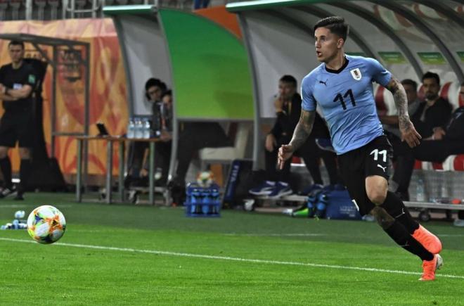 Brian Rodríguez, en un partido con Uruguay.