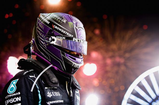 Lewis Hamilton, tras ganar el Gran Premio de Baréin de 2021 (Foto: Mercedes).