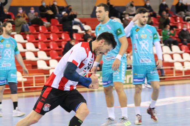 El Fertiberia balonmano Puerto Sagunto se enfrenta el sábado, 3 de abril, a las 18.30 horas, al Fr