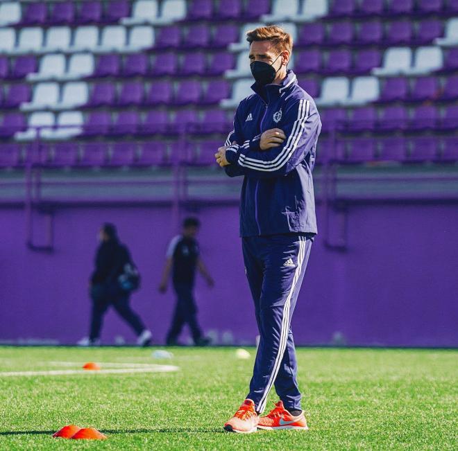 Borja Fernández en el entrenamiento del Promesas (Foto: Real Valladolid).