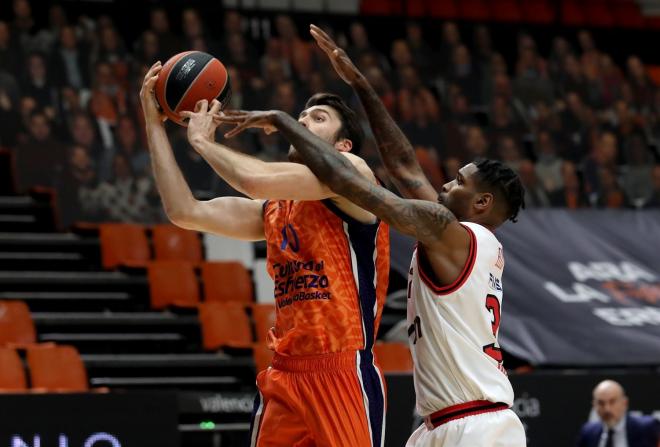 Valencia Basket no cumple y pierde en casa ante Olympiacos (77-84)