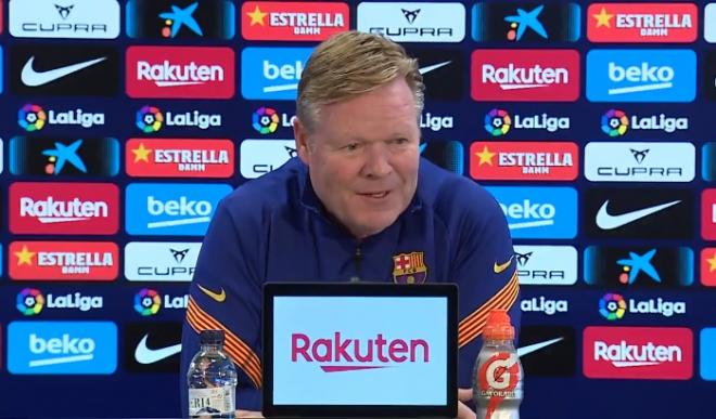 Koeman, en sala de prensa.