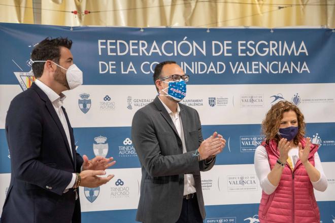La selección de espada recibe en Valencia a la Federación y el Ayuntamiento