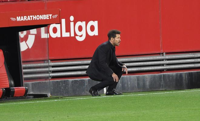 Simeone, en el Sevilla-Atlético de Madrid (Foto: Kiko Hurtado).