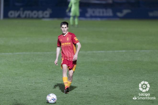 Álvaro Tejero, durante el Fuenlabrada-Real Zaragoza (Foto: LaLiga).