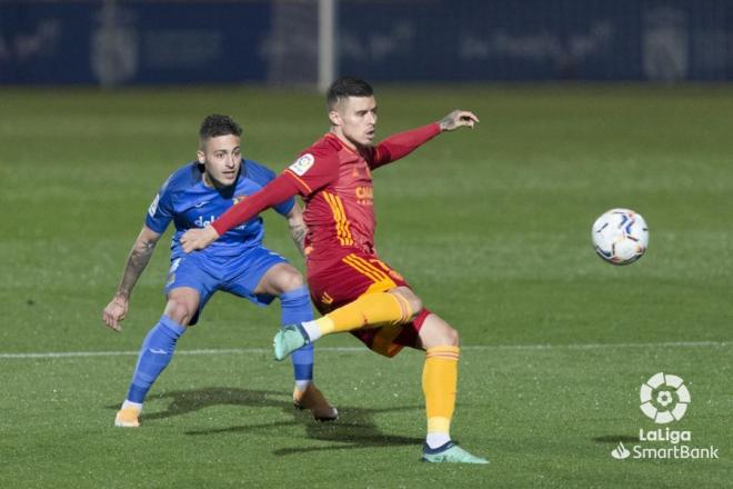 Narváez, durante el Fuenlabrada-Real Zaragoza (Foto: LaLiga).