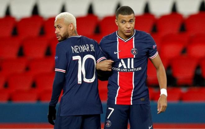 Neymar y Mbappé, durante un encuentro del PSG (Foto: EFE).