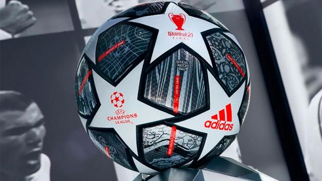 Balón de la final de la Champions League 2021