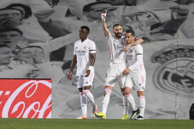 Celebración del Real Madrid tras el gol de Benzema (Foto: Cordon Press).