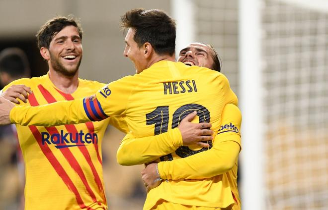 Messi, celebrando su gol con Griezmann (Foto: Kiko Hurtado).