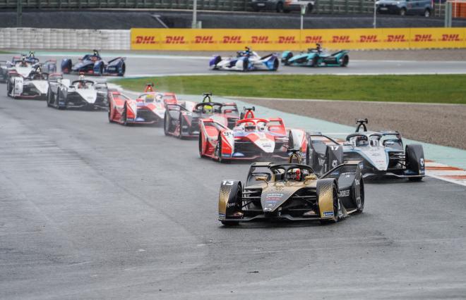 Histórica victoria de Nyck de Vries en la primera carrera de la Fórmula E en España