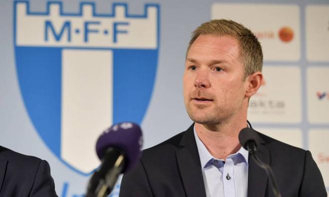 Magnus Pehrsson como entrenador del Malmö.