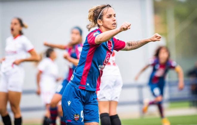 El Levante UD Femenino dio un paso de gigante hacia su sueño de disputar la próxima edición de l