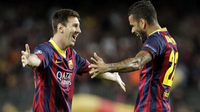 Dani Alves fue parte del mejor Barça de la historia junto a Messi, Xavi o Iniesta (Foto: EFE).
