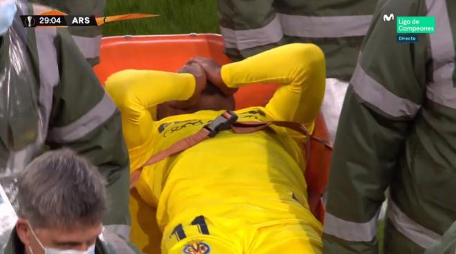 Chukwueze se marcha llorando del Arsenal-Villarreal.