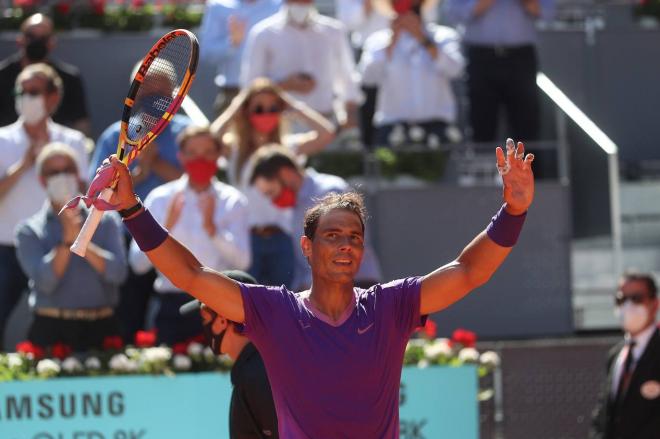 Rafa Nadal celebra una victoria en el Mutua Madrid Open (Foto: EFE).