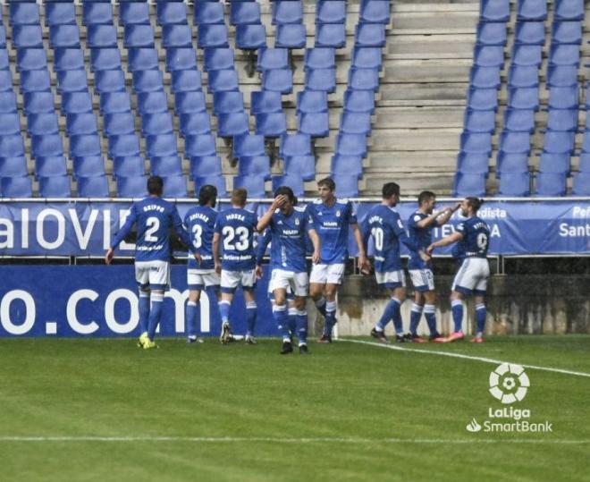 El Real Oviedo celebra el gol de Rodri al Sabadell (Foto: LaLiga).