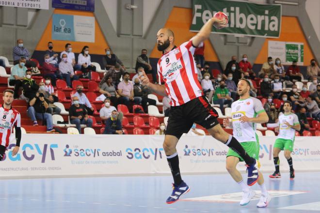 El Fertiberia Puerto Sagunto pierde (Foto: Pepa Conesa)