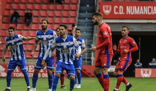 Lance del encuentro entre el Numancia y el Dépor en Los Pajaritos (Foto: RCD).