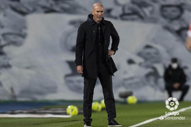Zidane, en la banda de Valdebebas (Foto: LaLiga).