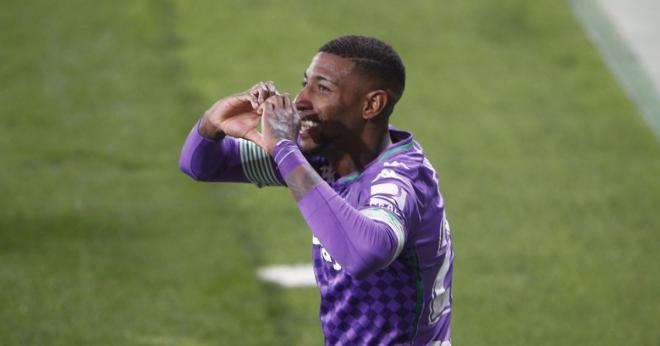 Emerson celebrando el gol ante el Villarreal.