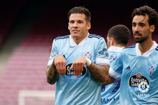 Santi Mina celebra su gol en el Barcelona-Celta (Foto: LaLiga).