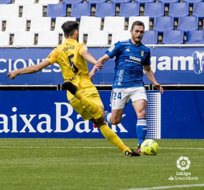 El Real Oviedo busca competencia para Lucas en el mercado de fichajes (Foto: LaLiga).