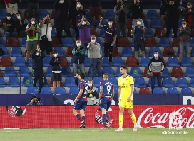 Gol de Melero en el Levante UD - Cádiz. (Foto: LaLiga)